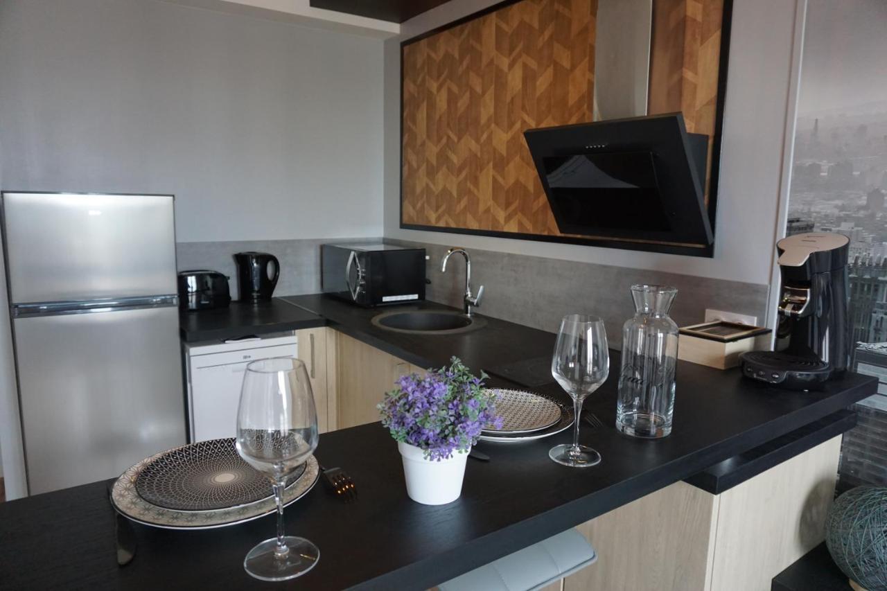 Appart Chic & Moderne Avec Balcon 라로츠수르욘 외부 사진