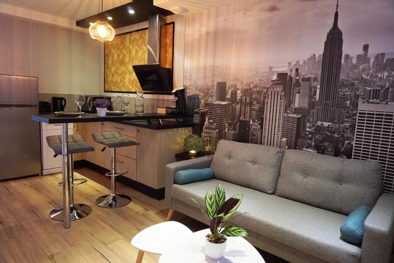 Appart Chic & Moderne Avec Balcon 라로츠수르욘 외부 사진