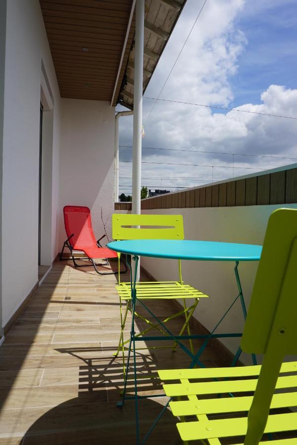 Appart Chic & Moderne Avec Balcon 라로츠수르욘 외부 사진