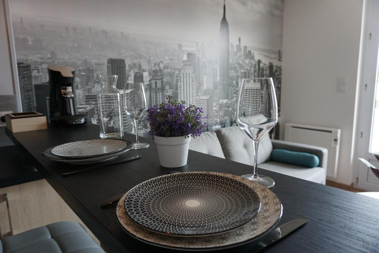 Appart Chic & Moderne Avec Balcon 라로츠수르욘 외부 사진