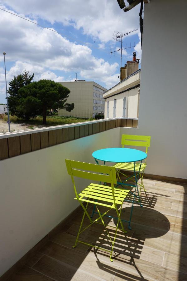 Appart Chic & Moderne Avec Balcon 라로츠수르욘 외부 사진