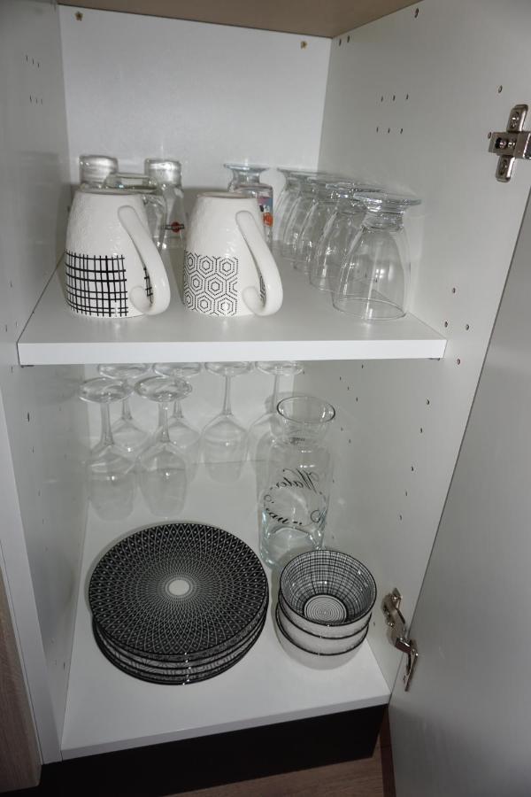 Appart Chic & Moderne Avec Balcon 라로츠수르욘 외부 사진