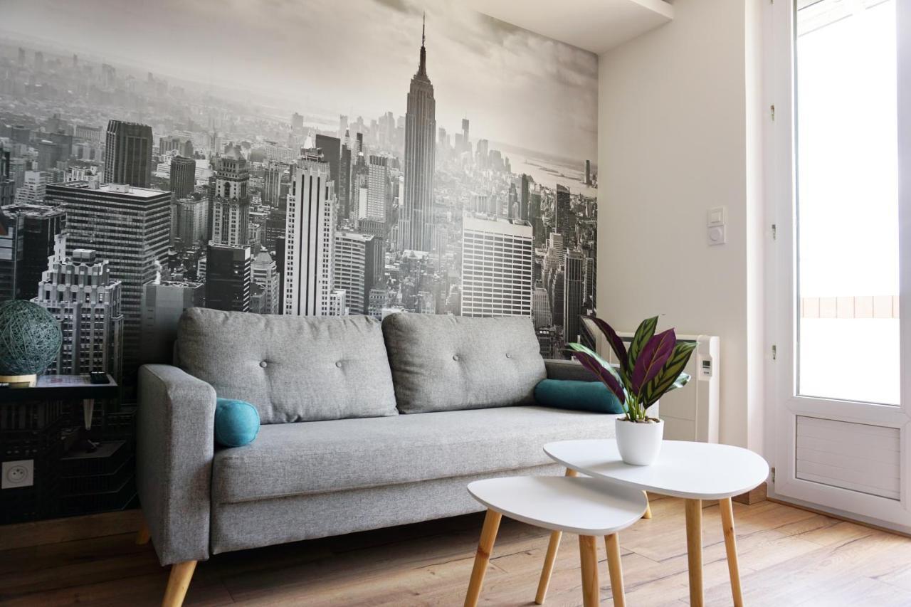 Appart Chic & Moderne Avec Balcon 라로츠수르욘 외부 사진